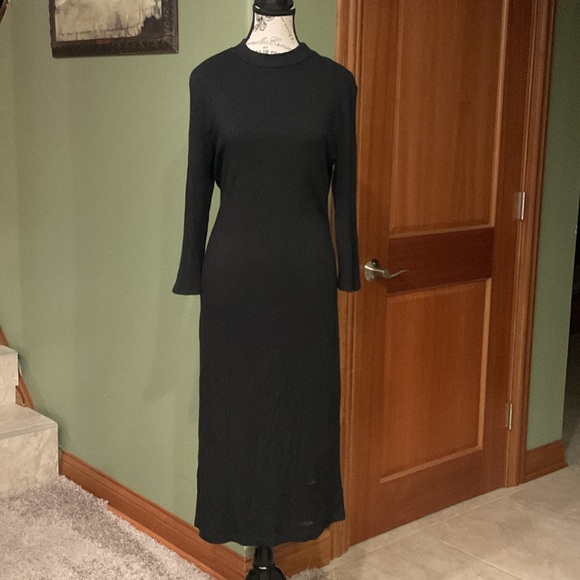 a new day Dresses & Skirts - a new day Classic Black Ribbed Dress, Size M